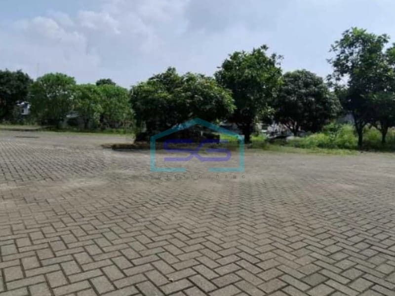 Disewakan Tanah Full Paving Block Siap Pakai Area Kopo Bandung Selatan LT 2000m2
