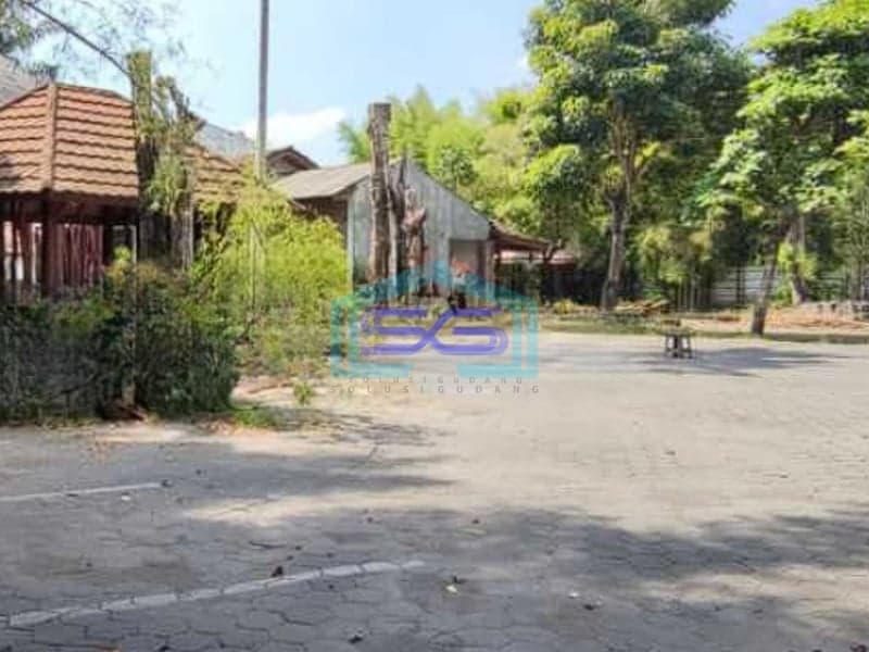 Disewakan Ruang Usaha Luas di Tengah Kota Dekat Tugu Jogja Luas Tanah 2200m2