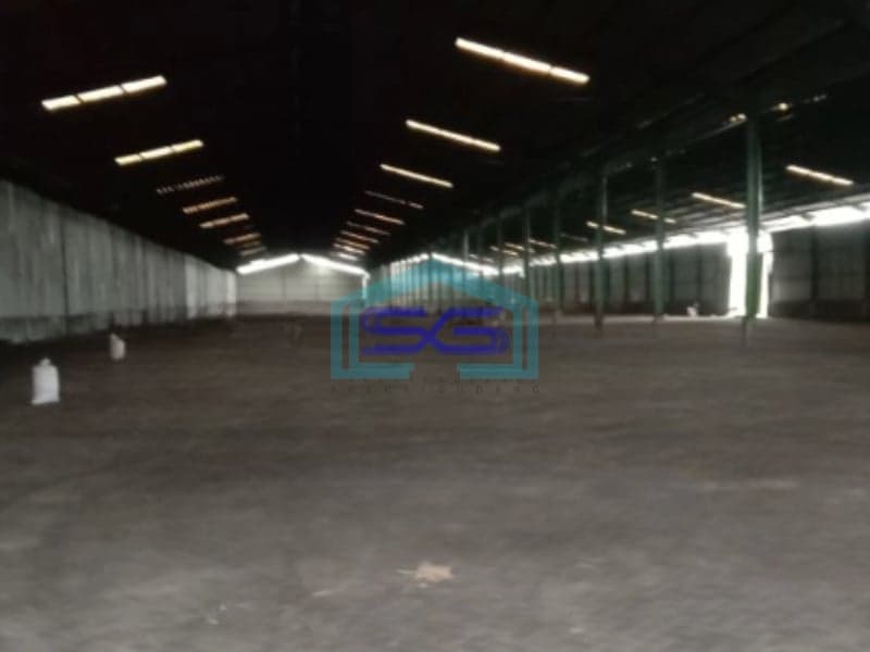 Disewakan Gudang Luas Bangunan  18000 m² Lokasi Margomulyo Surabaya