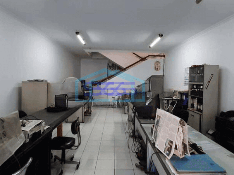 Disewa Ruko Strategis Area Lengkong