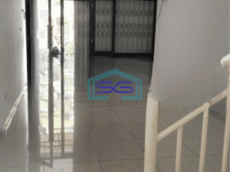 Disewakan Ruko Baru Minimalis Luas Bangunan  100 m² di Puri Indah Jakarta Barat