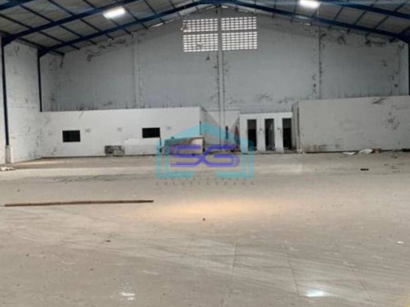 Disewakan Gudang Strategis Luas Tanah 1700m2 Zona Kuning Lokasi Colomadu Solo