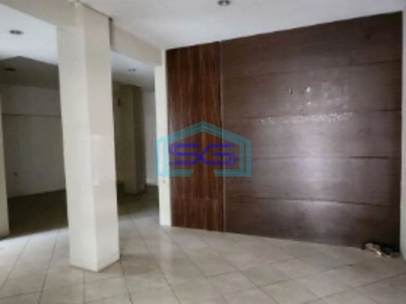 Disewakan Ruang Usaha Strategis di Dekat jl Pahlawan Semarang HGB Luas 50 m2