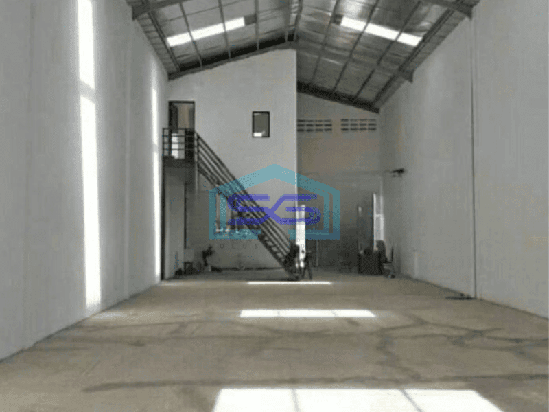 Dijual Gudang Luas Bangunan  300 m² di Kopo Bandung
