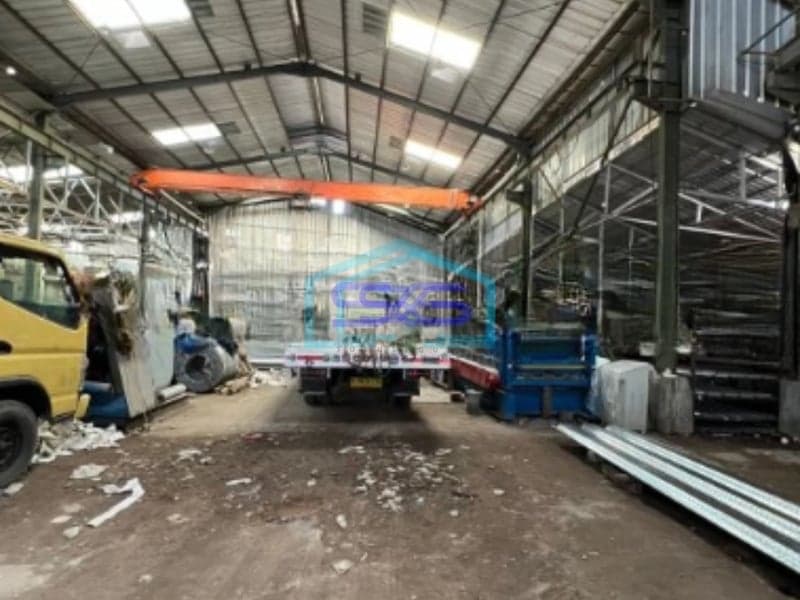 Dijual Gudang Lokasi Bebas Banjir di Tarumajaya Bekasi Luas Tanah  1468 m²