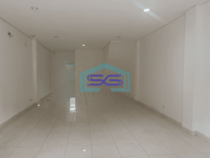 Disewakan Ruko 3 Lantai Parkir Luas Lokasi Pluit Jakarta Utara