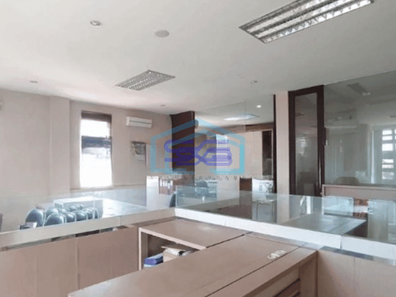 Dijual Ruko 4 Lantai Bagus di Sakura Regency Dekat A Yani Gayungsari Jemursari