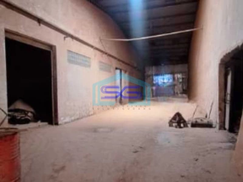 Dijual Pabrik Luas Bangunan  8000 m²  Lokasi Bebas Banjir di Gresik Jawa Timur