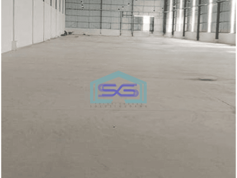 Disewakan gudang bagus luas 2000m2 di Legok