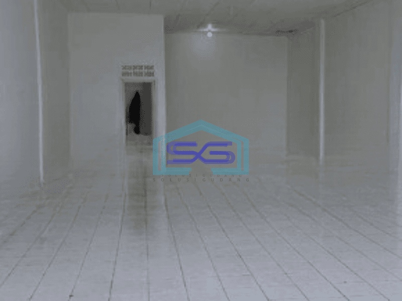 Disewakan Ruko Rapi Siap Pakai Luas Bangunan 274 m² Lokasi Strategis di Balaraja Tangerang