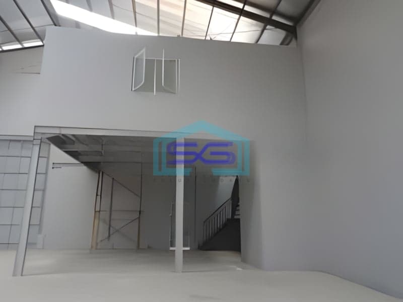 Dsewakan Gudang Ada Kantor Luas Tanah 800 m² di Cipondoh Tangerang