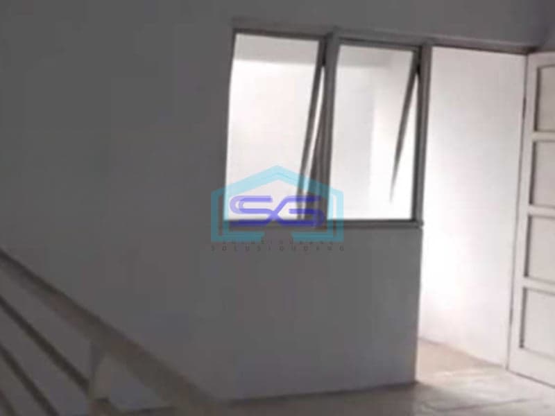 Dijual Ruko Luas Tanah 130 m² Lokasi Siap Huni di Rawalumbu Bekasi