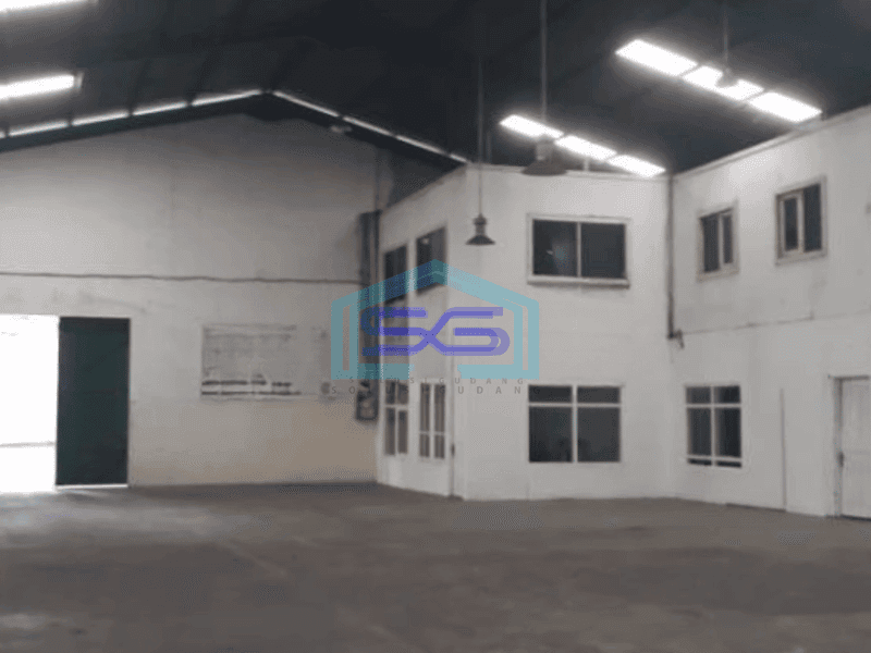 Disewakan Gudang di Jati Uwung Tangerang Luas Bangunan 6330 m² Lokasi Bebas Banjir