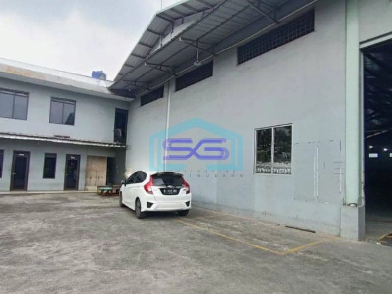 Dijual Gudang Kontruksi Baja Di Mainroad Majalaya Rancaekek Bandung LT 1800m2 Area Industri