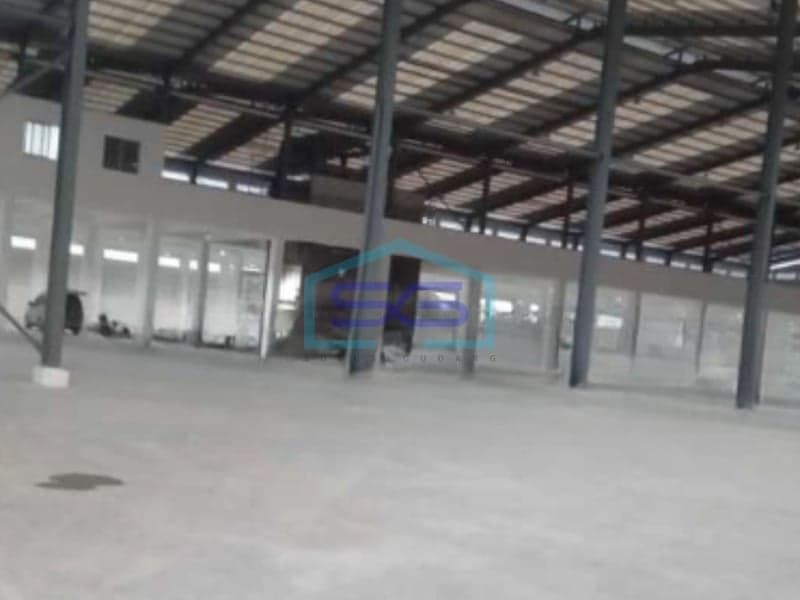 Disewakan Gudang Strategis Luas Bangunan 6000 m2 Bebas Banjir di Pakuhaji Tangerang