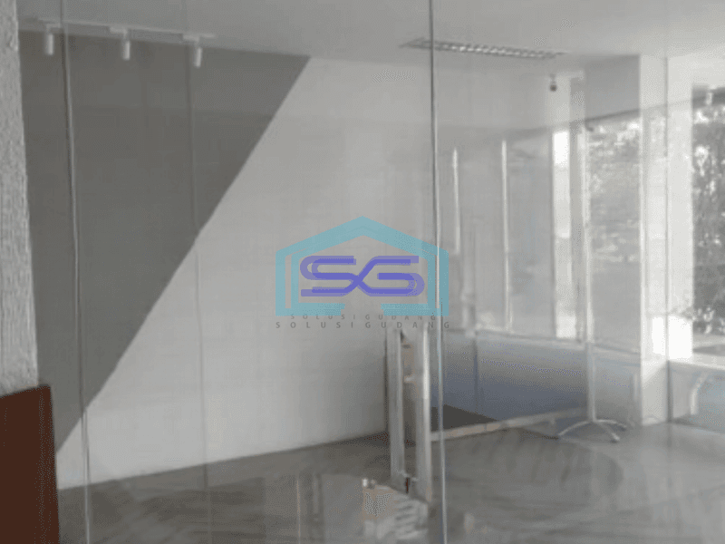 Disewakan Kantor di Pluit Jakarta Utara Luas Bangunan  450 m²