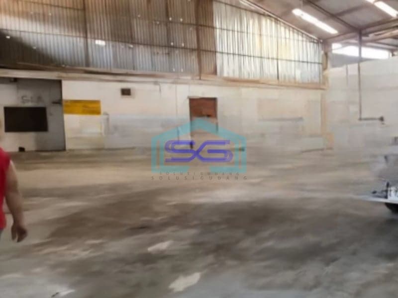Disewakan Gudang Siap Pakai Luas Bangunan 2000 m² Lokasi Kosambi Tangerang