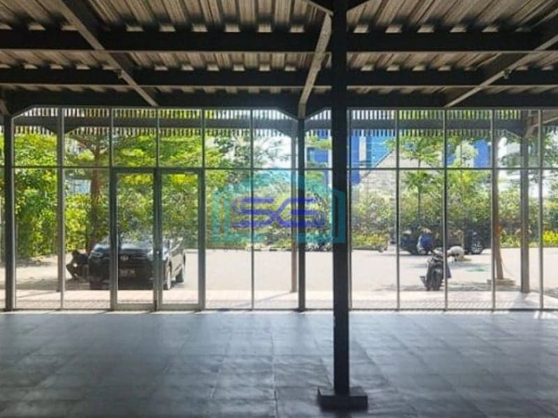 Disewakan Ruko Ruang Usaha Gedung di Sunset Road Badung Bali LT 2000m2