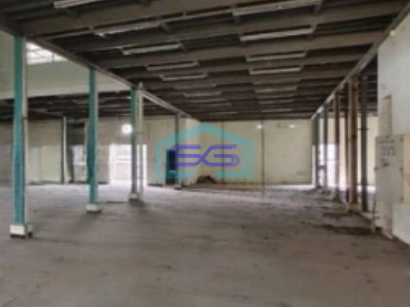Disewakan Gudang Ada Kantor Luas Tanah  5373 m² Lokasi di Surabaya