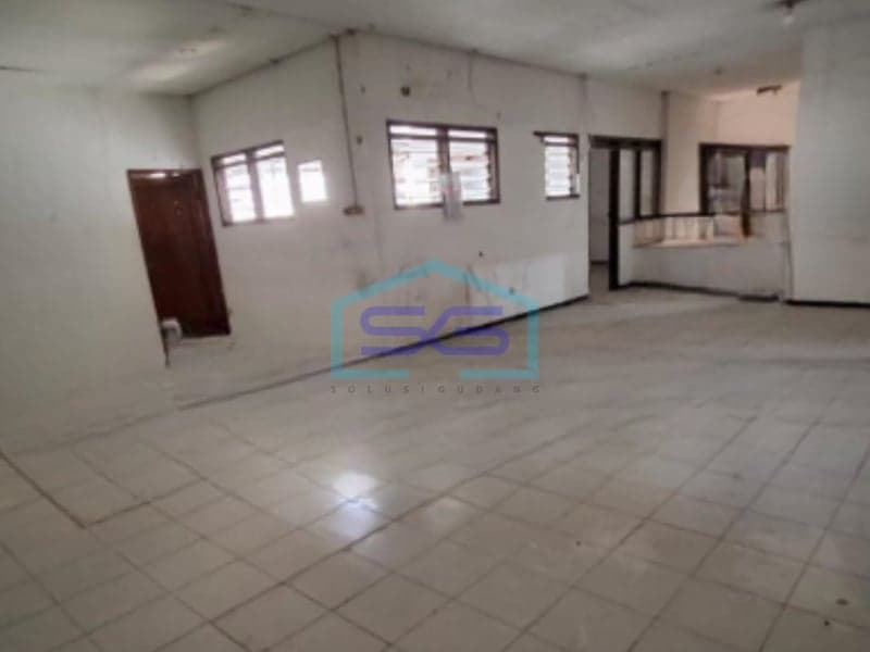 Disewakan Ruang Usaha Luas Bangunan 350 m² Bebas Banjir Lokasi di Bandung Jawa Barat