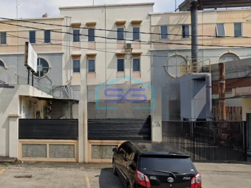 Disewakan Gudang Gandeng di Kawasan Industri PIK, Jakarta Utara LB 1.296 m2