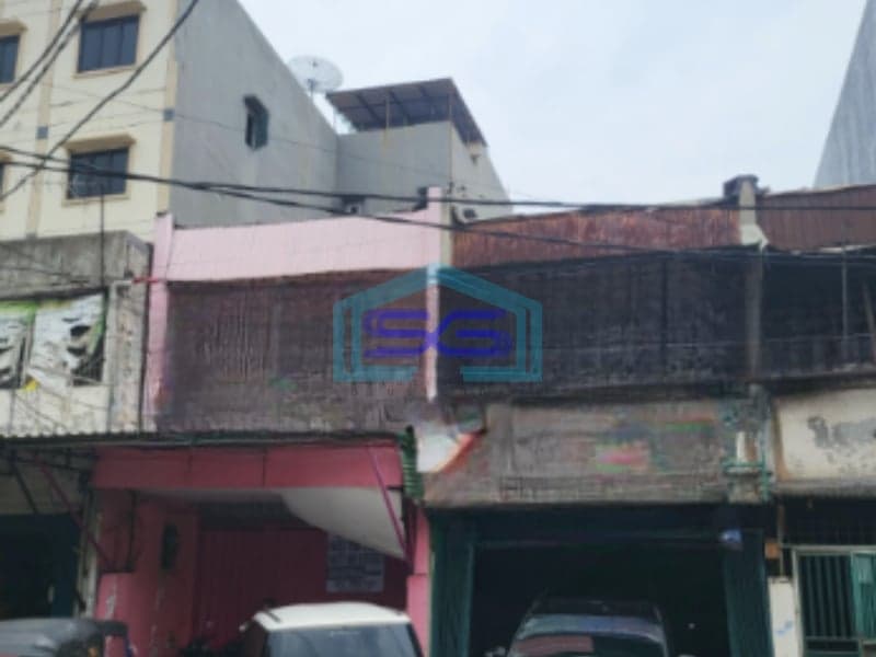 Disewakan Ruko Murah 2 Lantai Luas Bangunan  400 m² Lokasi Jembatan Besi Jakarta Barat