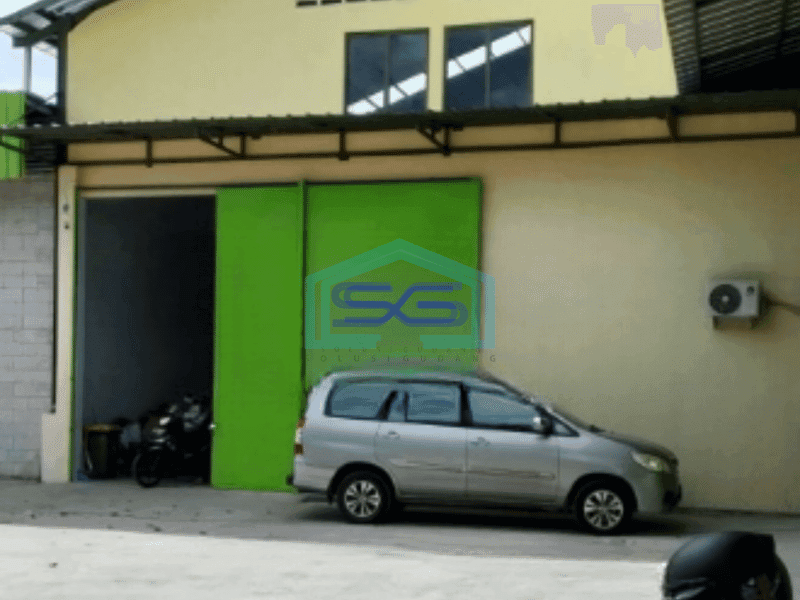 Disewakan Gudang Bisa Akses Container Luas Bangunan 368 m² di Karawaci Tangerang