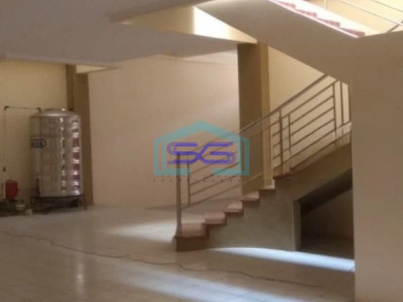 Dijual Ruko Strategis Dekat Jalan Slamet Riyadi Solo Bebas Banjir LB 1180m2