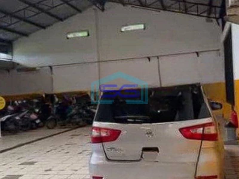 Disewakan Ruko besar 2 Lantai di Pinggir Jalan Raya Siliwangi, Bekasi LB 1500m2
