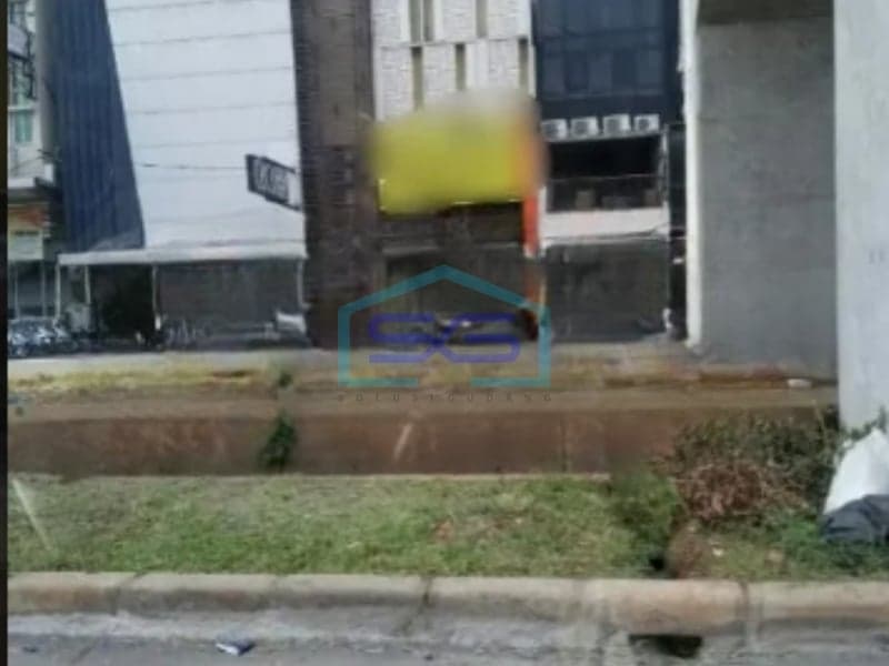 For Sale Shop House on Gading Boulevard Kelapa Gading, North Jakarta Land Area 135 sqm