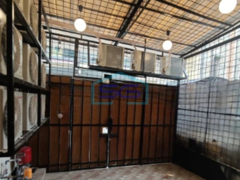 Dijual Ruko Luas Bangunan 300 m² Lokasi Bebas Banjir di Jembatan Lima Jakarta Barat