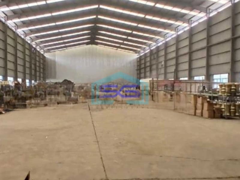Disewakan Gudang Luas Bangunan  2000 m² Lokasi Bebas Banjir di Bekasi