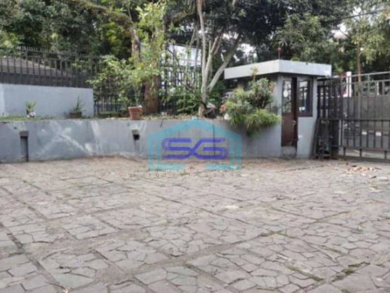 Dijual Ruang Usaha Bisa Untuk Kantor di Main Road Setiabudi Bandung LT 428m2