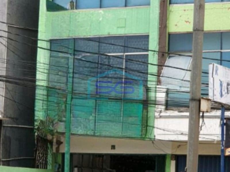 Shophouse for Sale 223 sqm Land Area Flood-Free Location in Serpong South Tangerang