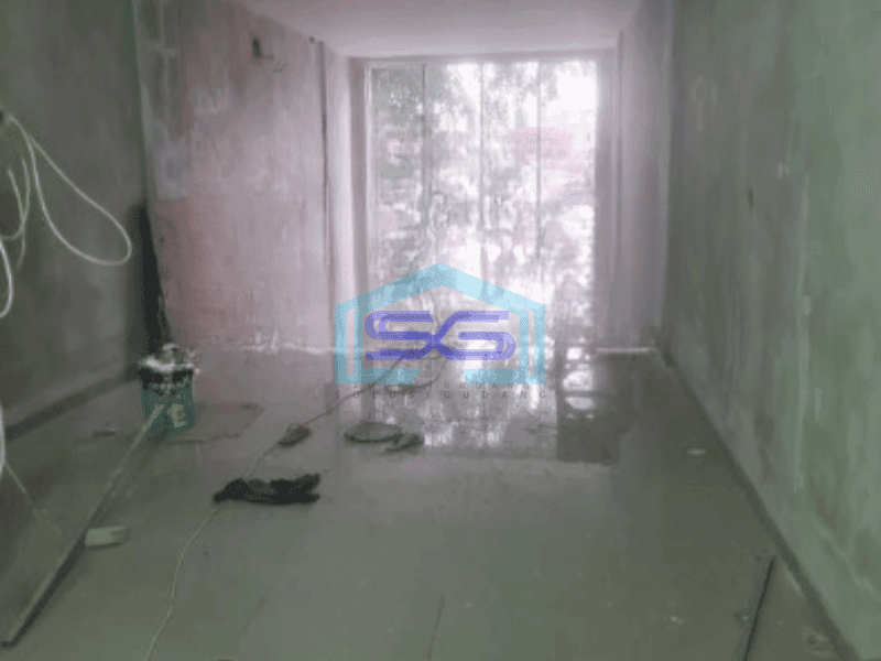 Disewakan Ruko Luas Bangunan 204 m² Lokasi Strategis 3 Lantai di Cempaka Putih Jakarta Pusat