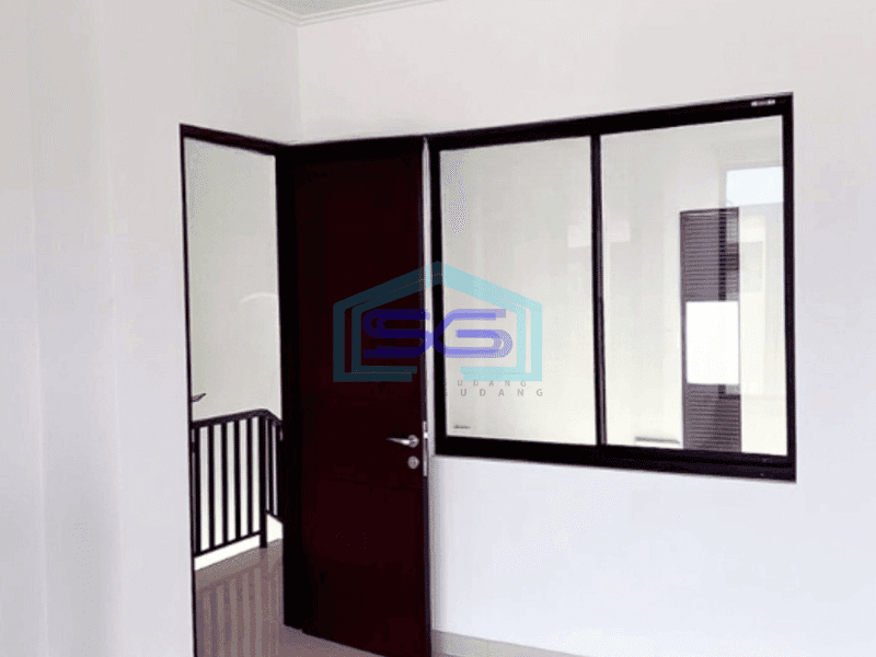 Disewakan Termurah Gudang Multiguna Bizpark Pik 2 Jakarta Utara LB 201m2 Ada Office