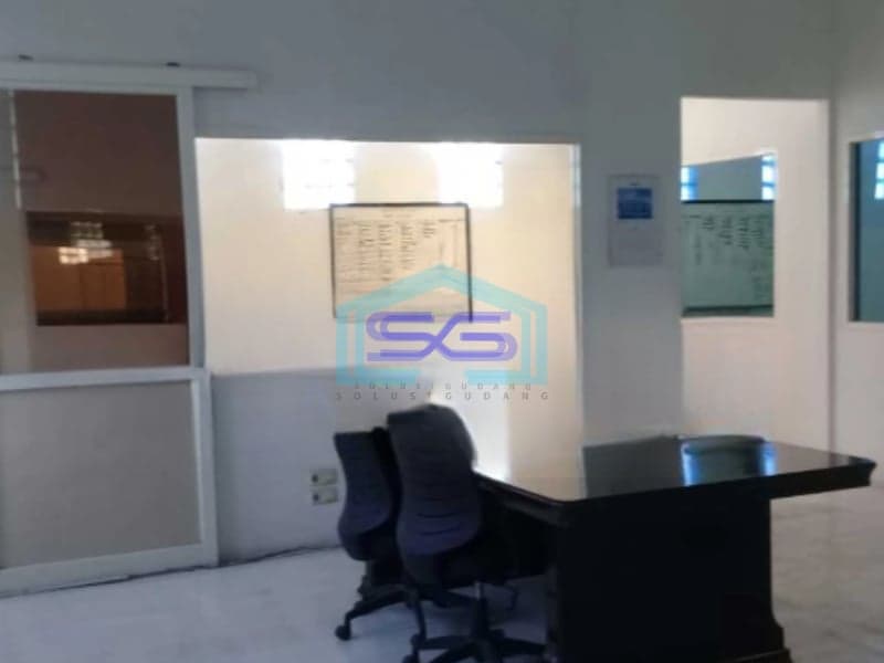Disewakan Gudang Ada Loading Dock Lokasi Strategis di Semarang Barat Siap Pakai