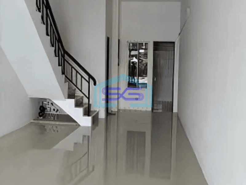Disewakan Ruko Wtc Hadap Jalan Raya Serpong Tangerang Selatan