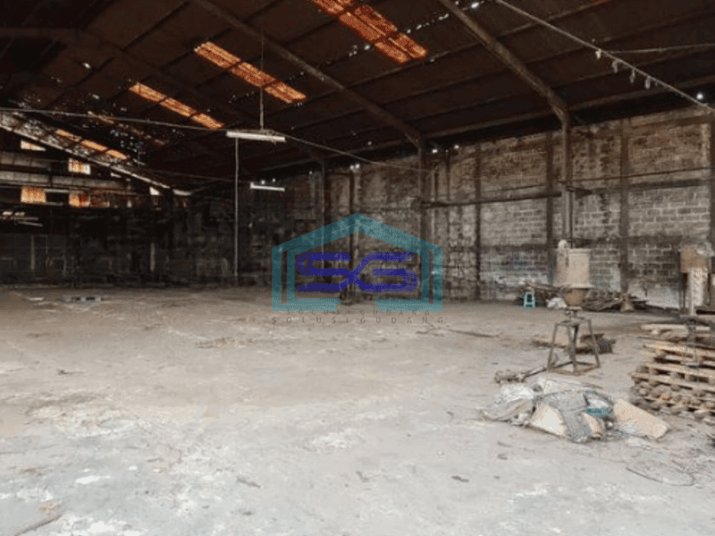 Dijual Gudang Siap Huni Lokasi Strategis di Curug Tangerang Luas Bangunan 2000 m²