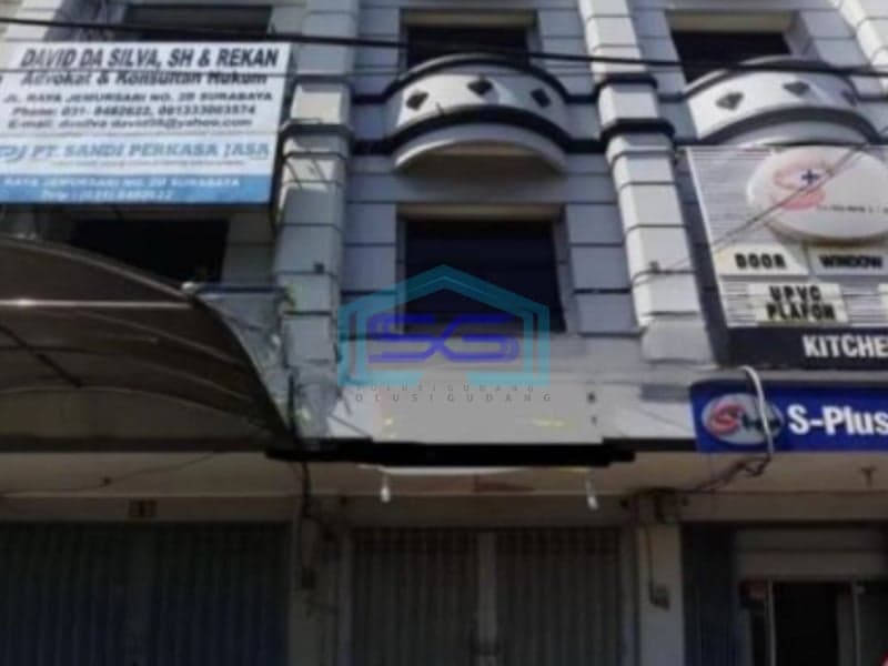 Disewakan Ruko Lokasi Strategis 3 Lantai Lokasi di Surabaya