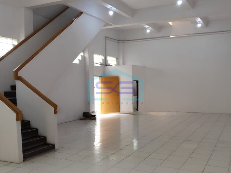 Disewakan Ruko Besar di Area Cimahi Utara, Cimahi Luas Bangunan 250m2