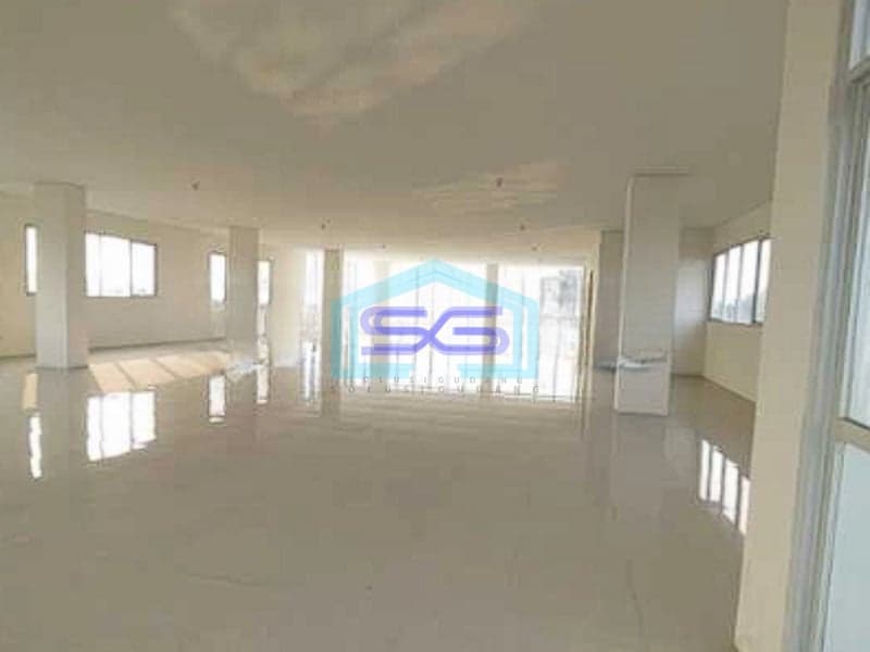 Dijual Gedung Baru Siap Pakai di Jalan Pramuka Matraman Jakarta Timur LB 2107m2