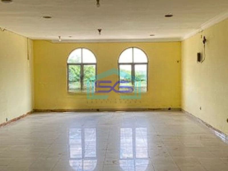 Disewakan Ruko Green Lake Sunter, Lokasi Strategis & Ramai Jakarta Utara LB 300m2