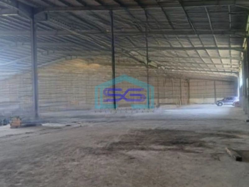 Dijual Pabrik Akses Container 40 Feet di Cikarang Bekasi Luas Bangunan  9012 m²
