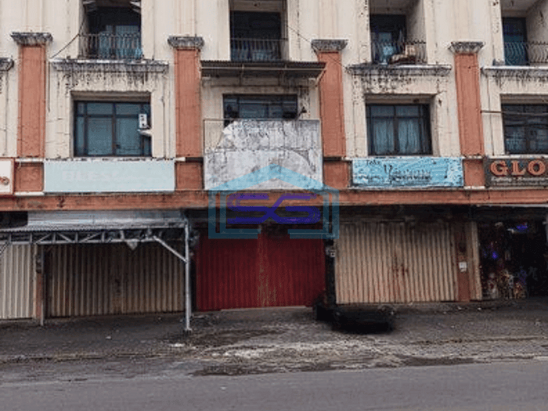 Disewakan Ruko Dekat Pasar 45 Pusat Bisnis Kota Manado LB 300m2