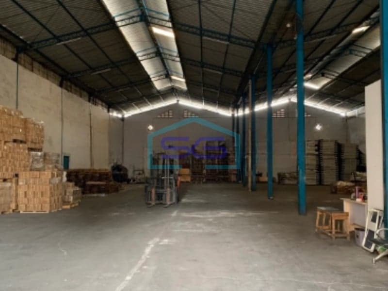Disewakan Gudang Bagus Tinggi Loading Dock Di Komplek Pergudangan Di Daan Mogot Cengkareng Jakarta Barat LB 1000m2