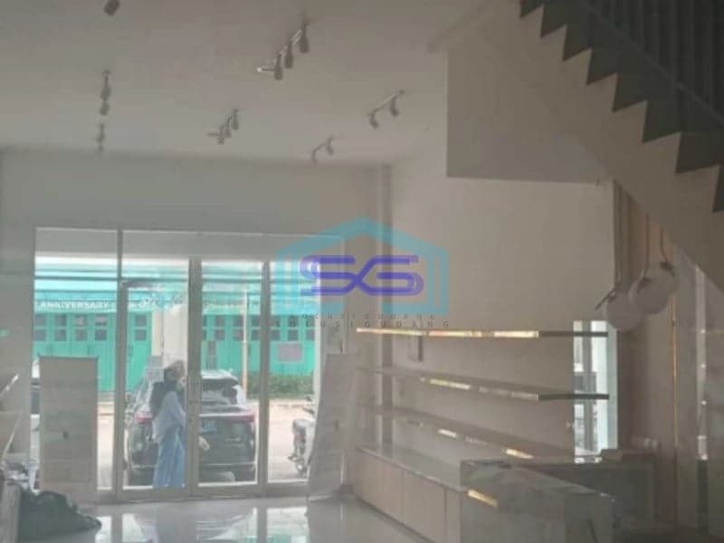 Disewakan Ruko PIK Golfisland Kawasan Ramai dan Padat di Jakarta Utara LB 270m2