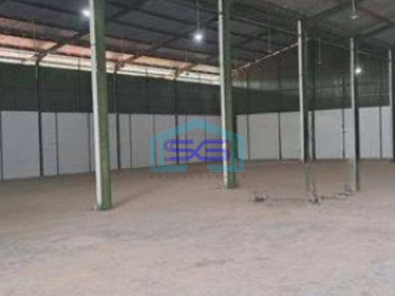 Disewakan Gudang Baru berlokasi di Pinggir Jalan Raya Cileungsi Bogor LB 1100m2