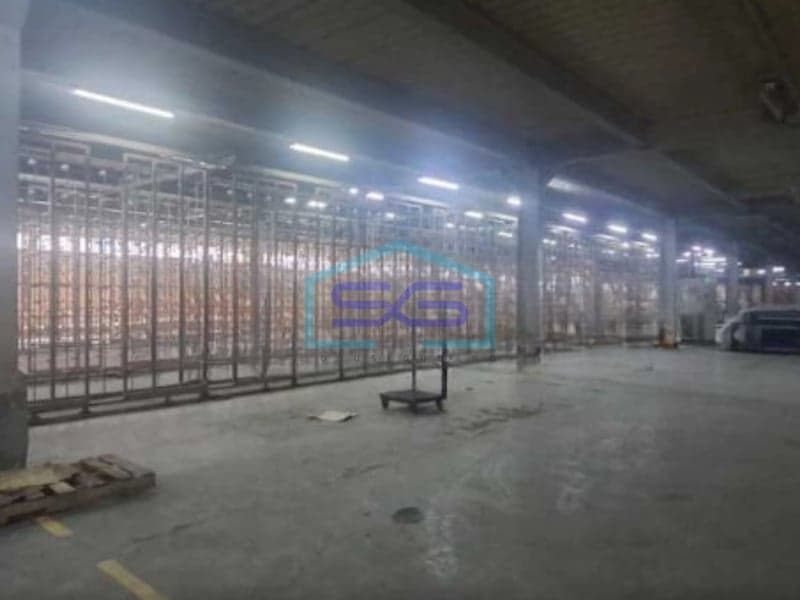 Dijual Gudang Akses Kontainer di Bandung Barat, Cimahi Selatan LB 50000 m²