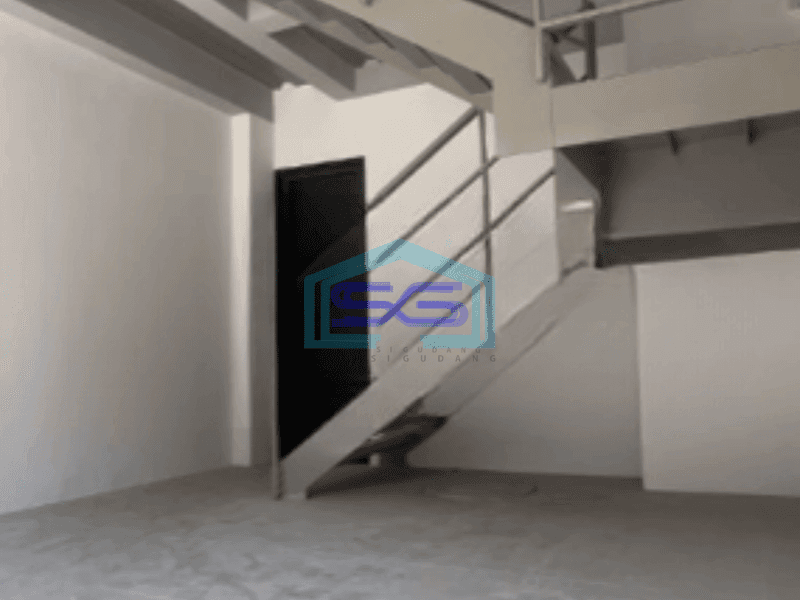 Dijual Cepat Gudang Luas Bangunan  366 m² Ada Kantor di Benda Tangerang